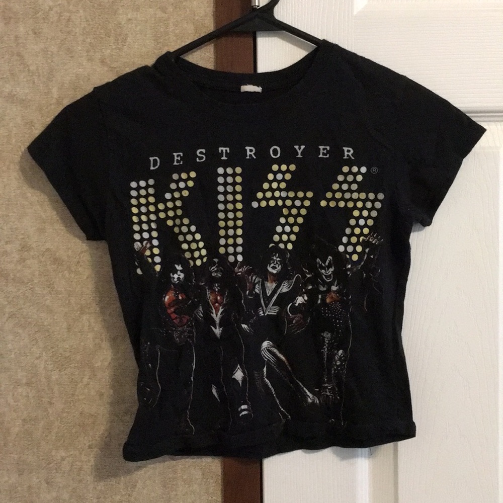 Kiss crop top